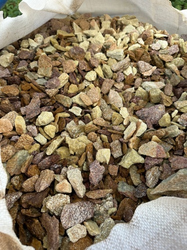 Златолит персиковый декоративная каменная крошка купить в Омске