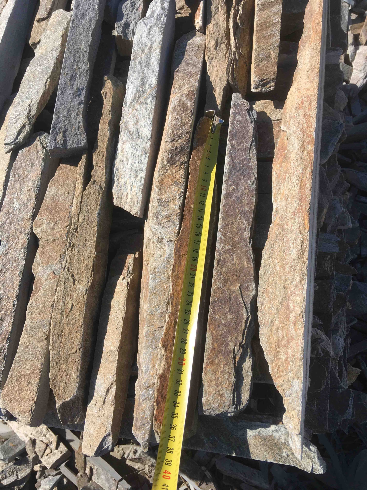 Горбушка златолит мультиколор для облицовки купить в Омске