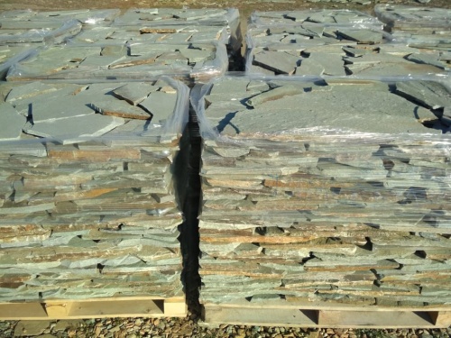 Плитняк златолит зелёный для цоколя, отмостки купить в Омске