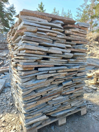 Плитняк златолит серебристый для фасада купить в Омске