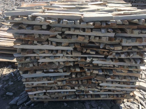 Горбушка златолит золотистый для облицовки купить в Омске